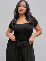 U-neckline Bodysuit & Elastic Waist Wide Leg Pants Set Curve & Plus