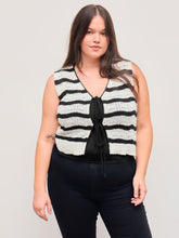 Knit V-neck Striped Knotted Top Curve & Plus