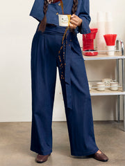 Stretch Denim Mid Rise Solid Pocket Jeans With Belt