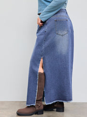 Denim Mid Rise Solid Split Pocket Maxi Skirt Curve & Plus