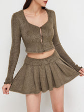 U-neckline Crop Long Sleeve Top
