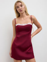 U-neckline Lace Trim Mini Dress