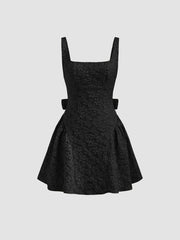 Jacquard U-neckline Floral Backless Bowknot Mini Dress