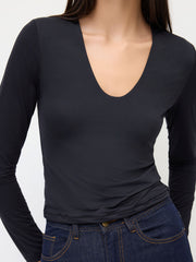 U-neckline Long Sleeve Tee