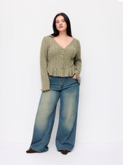 V-neck Bell Sleeve Ruffle Hem Top Curve & Plus
