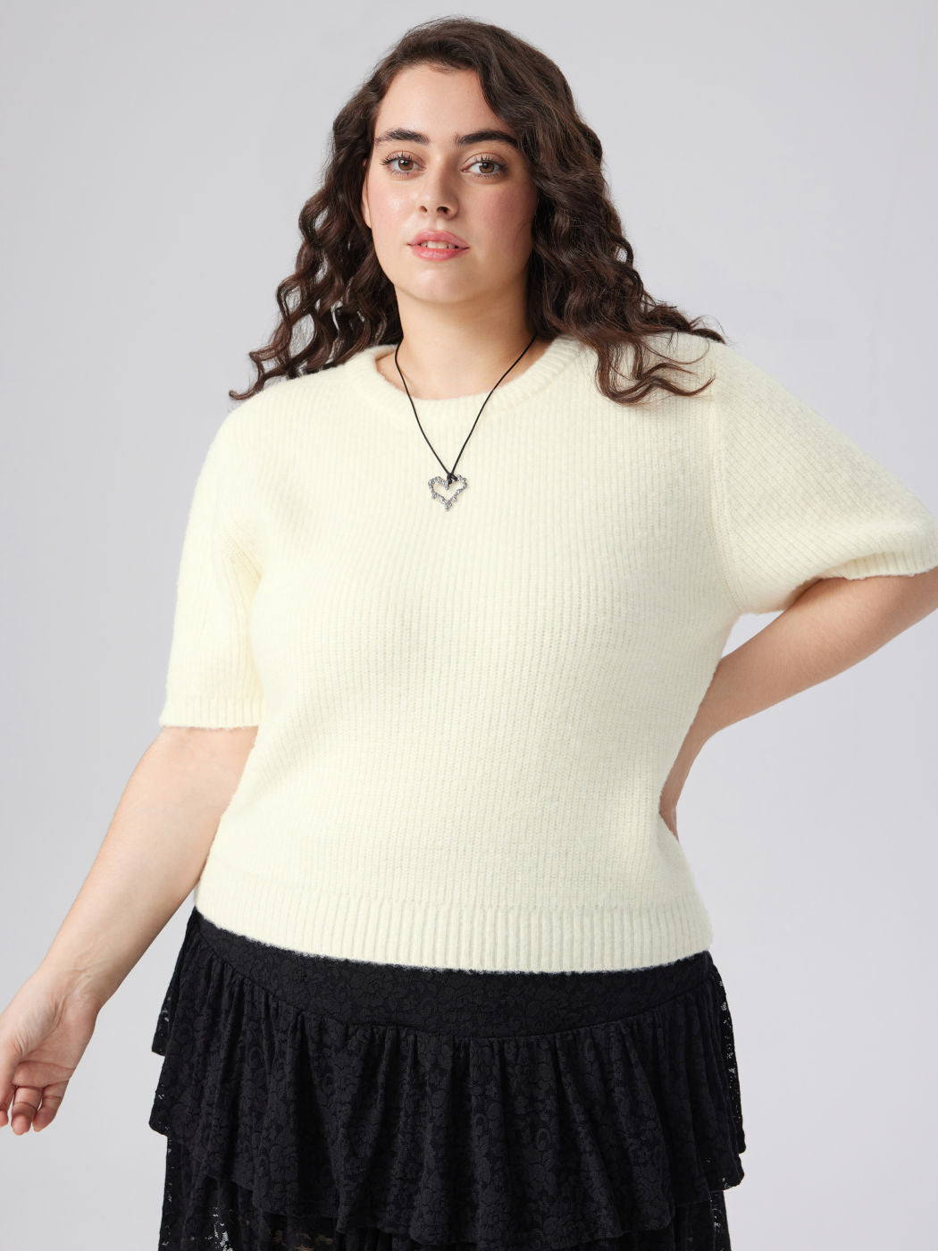 Knit Round Neckline Solid Short Sleeve Top Curve & Plus