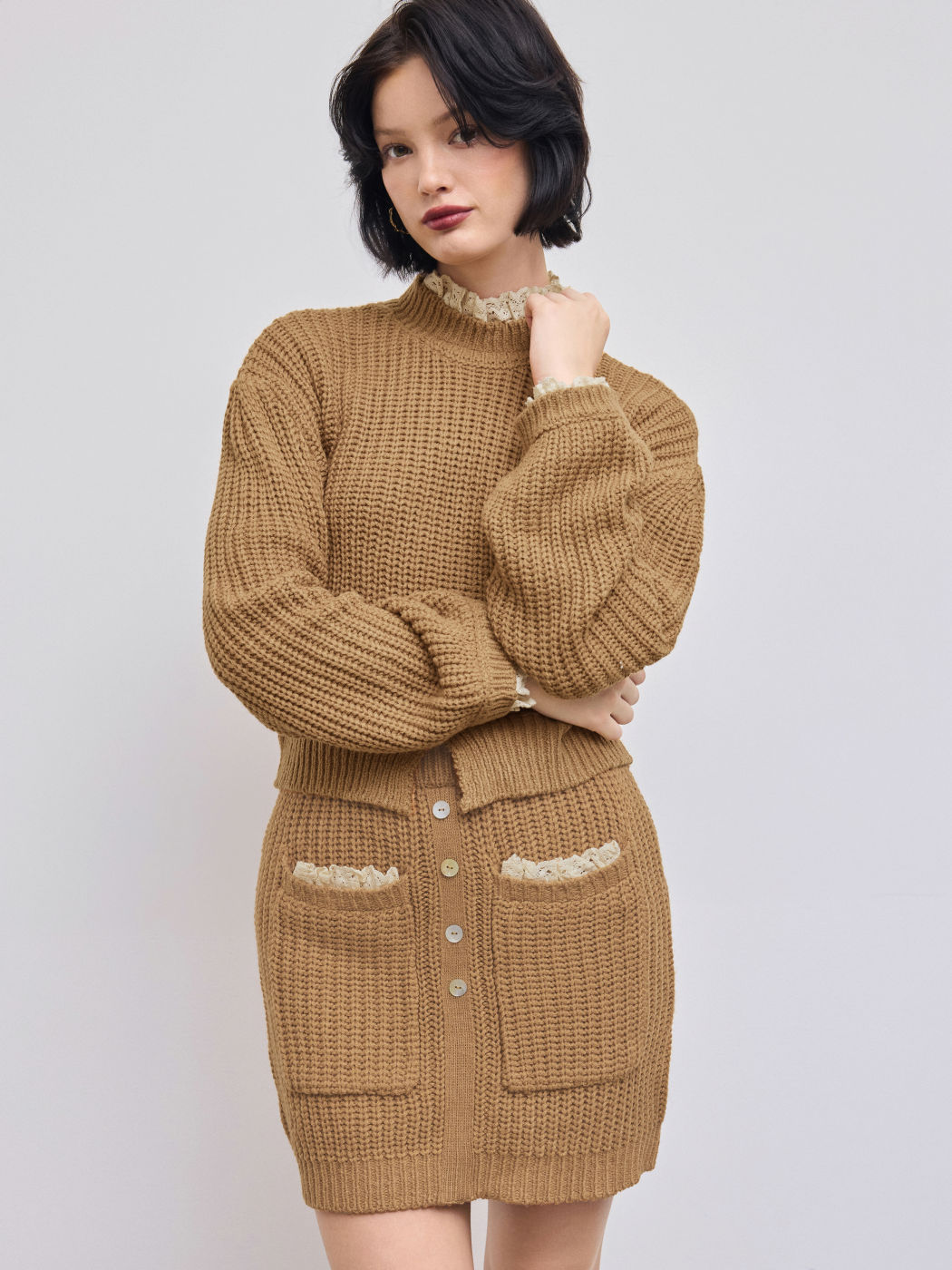 Knit High Neck Lace Trim Long Sleeve Top