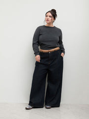 Knit Round Neckline Sweater Curve & Plus
