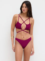 U-neckline Criss Cross Bracelet Bikini Set