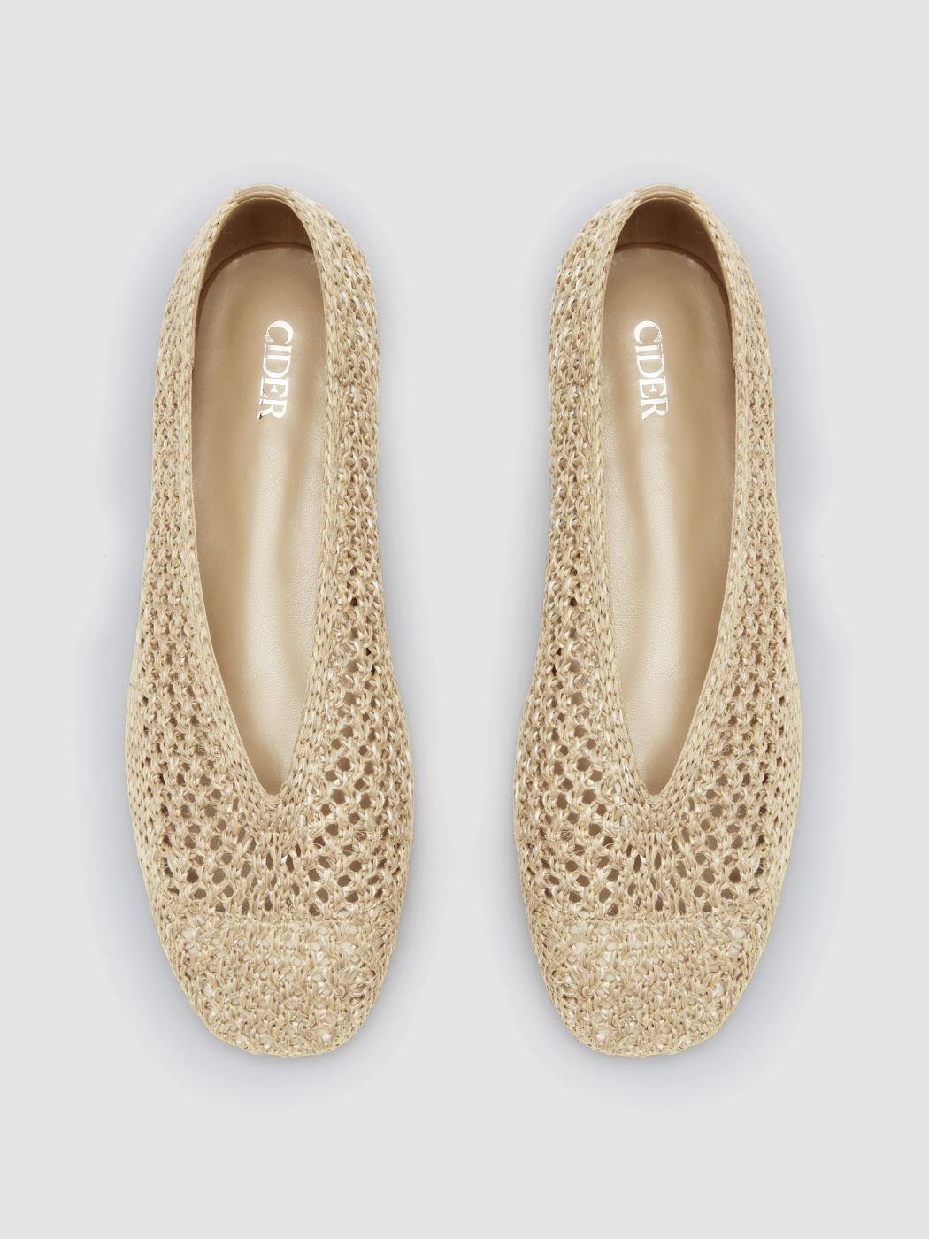BRAIDED FLATS