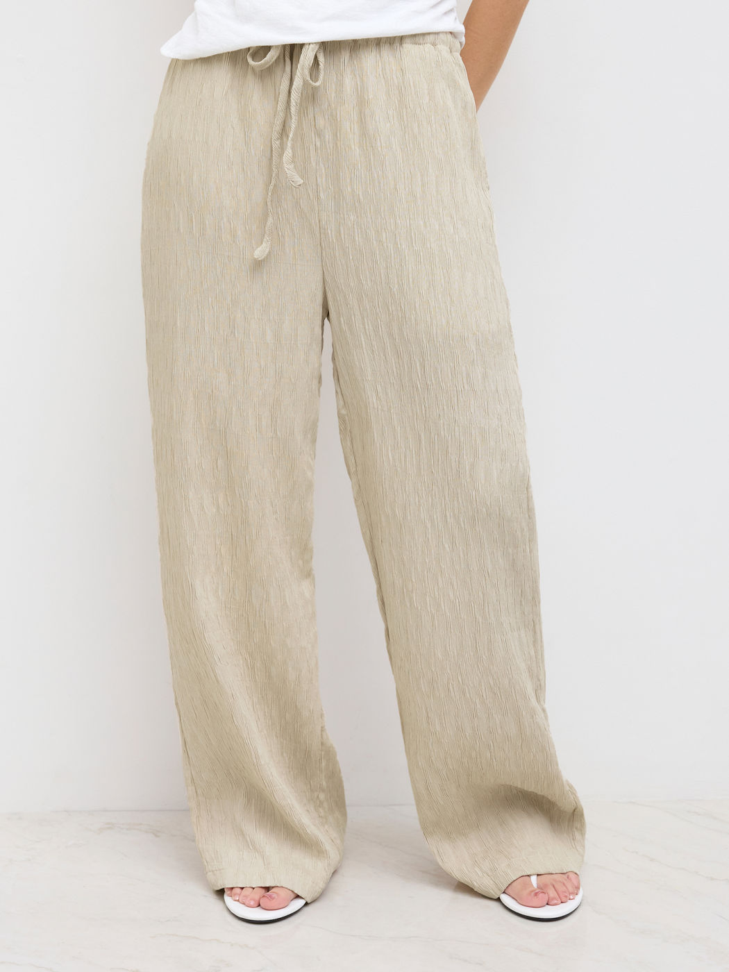 Drawstring Pull-on Wide Leg Pants