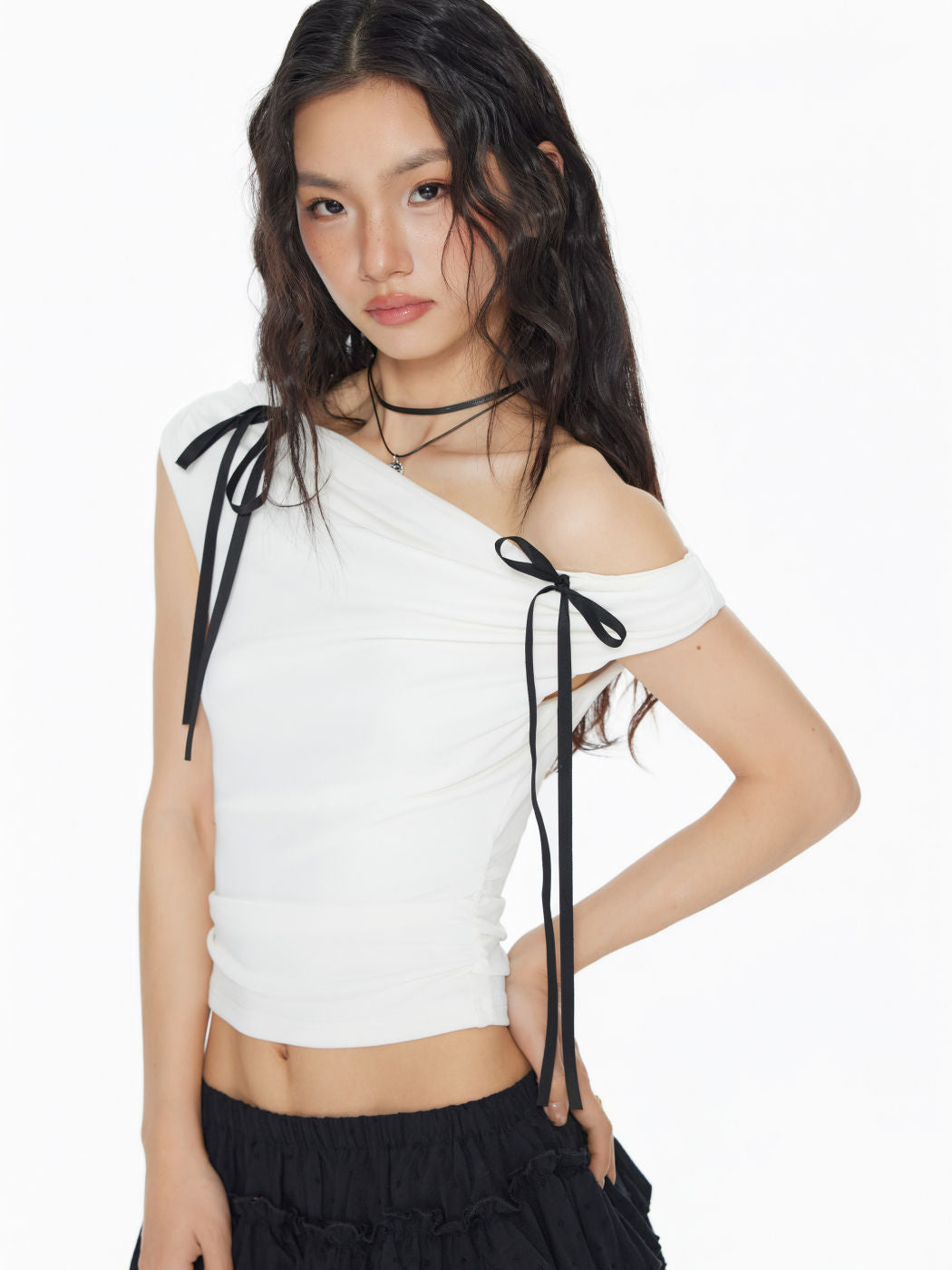 Asymmetrical Neck Knotted Ruched Top