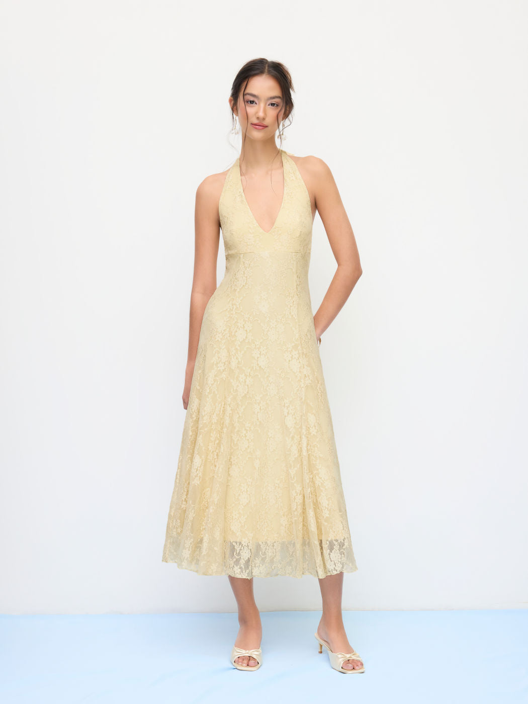 Lace Halter V-neck Floral Maxi Dress