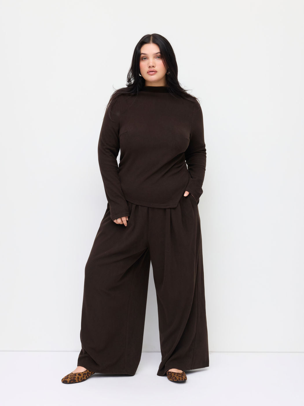 Stand Collar Ruched Asymmetrical Hem Top & Mid Rise Wide Leg Trousers Set Curve & Plus